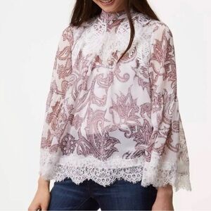Loft White Pink paisley bell sleeve Embroidered Lace blouse
Ethereal Fairycore